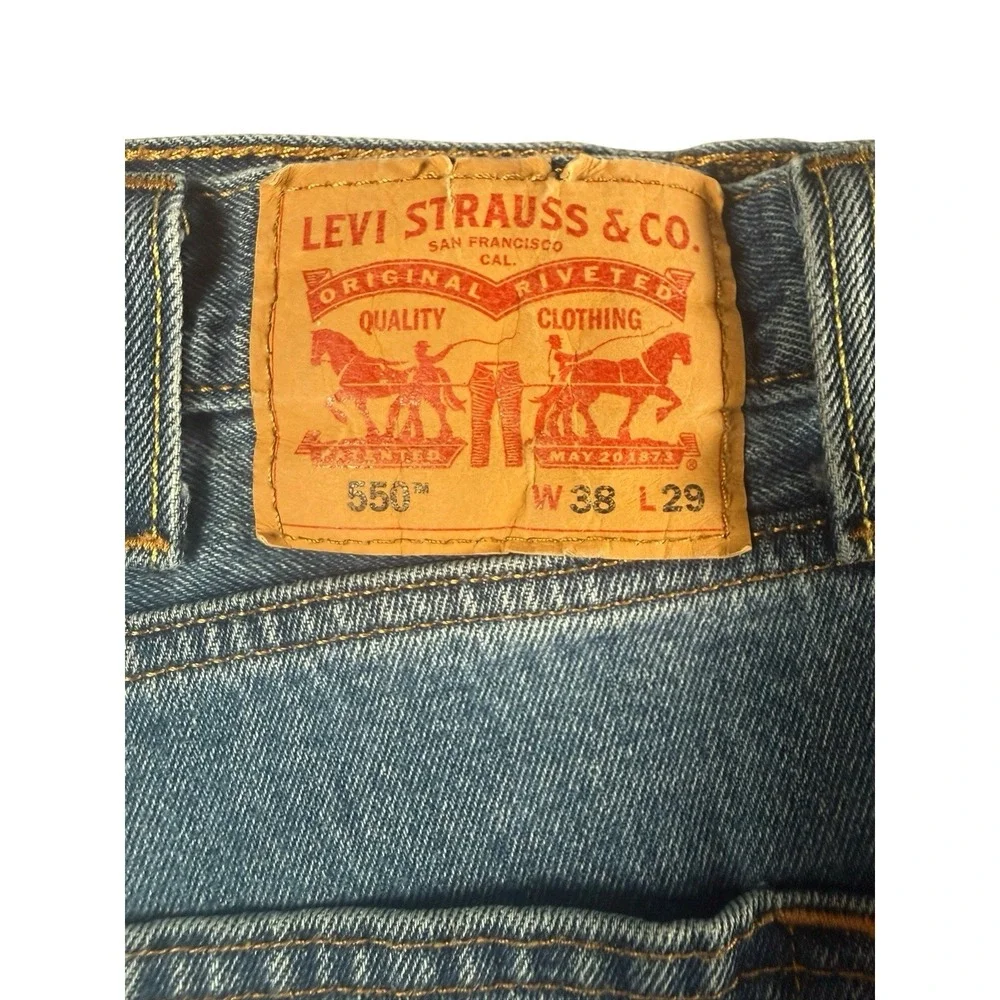 Rare Levi's 550 Jeans Mens 38x29 Relaxed Fit Blank Red Tab Light Wash Denim